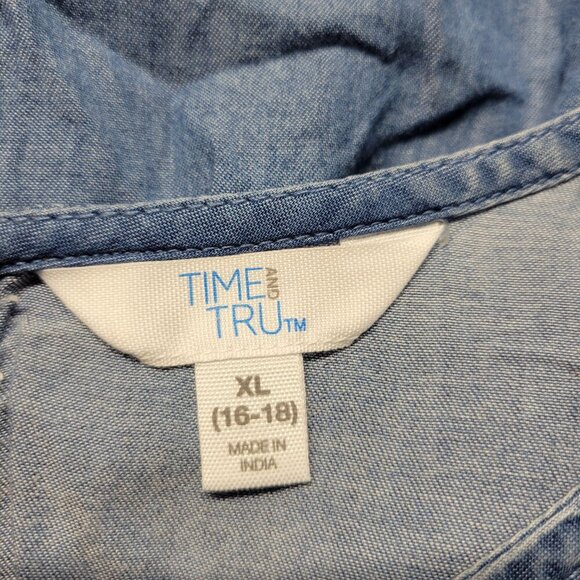 Time and Tru Extra Large Lyocell Denim Blue Longsleeve Keyhole Blouse - Picture 10 of 11